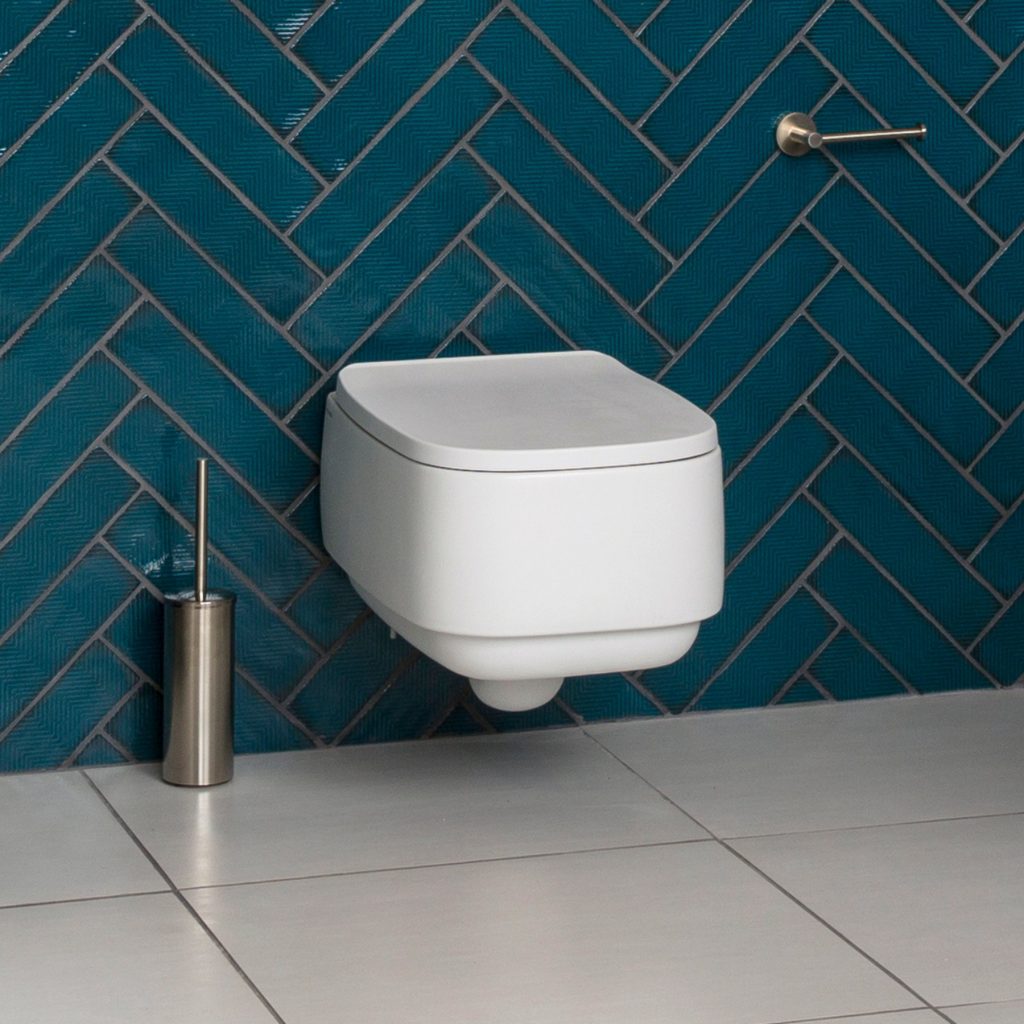 Do7001Bn | Total Bathrooms, Bath