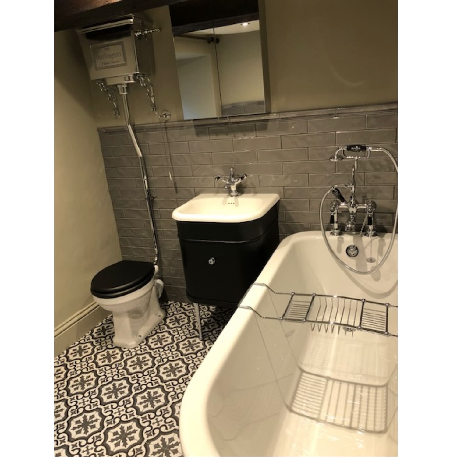 7Pfsq | Total Bathrooms, Bath