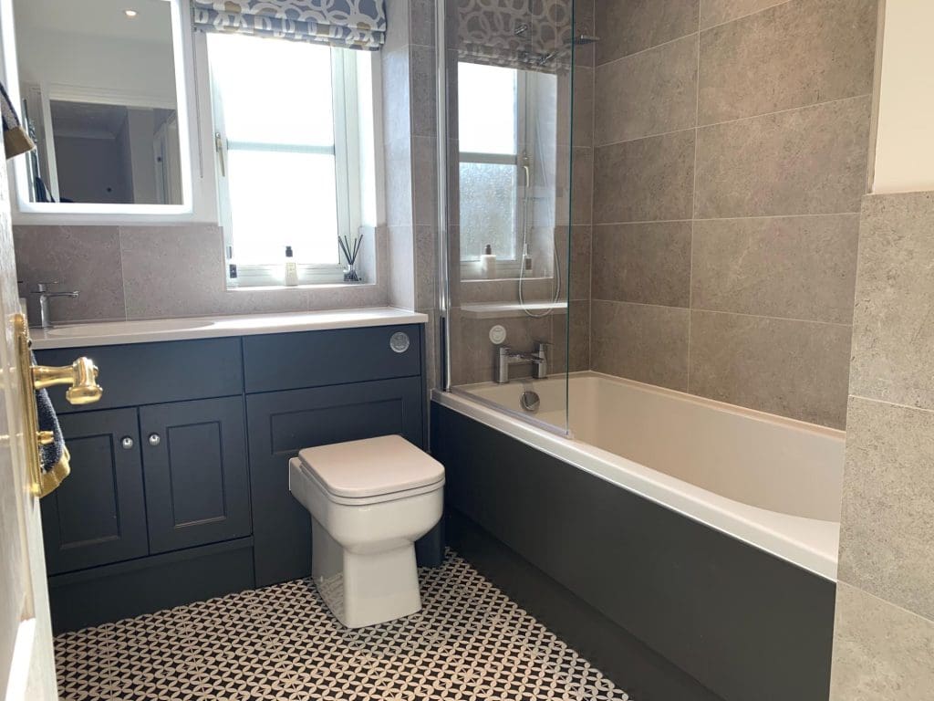 Img 2895 | Total Bathrooms, Bath