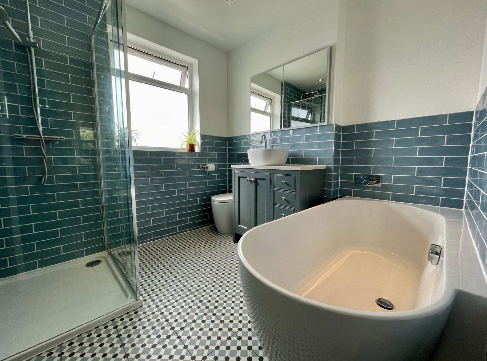 Nhbsq1 | Total Bathrooms, Bath
