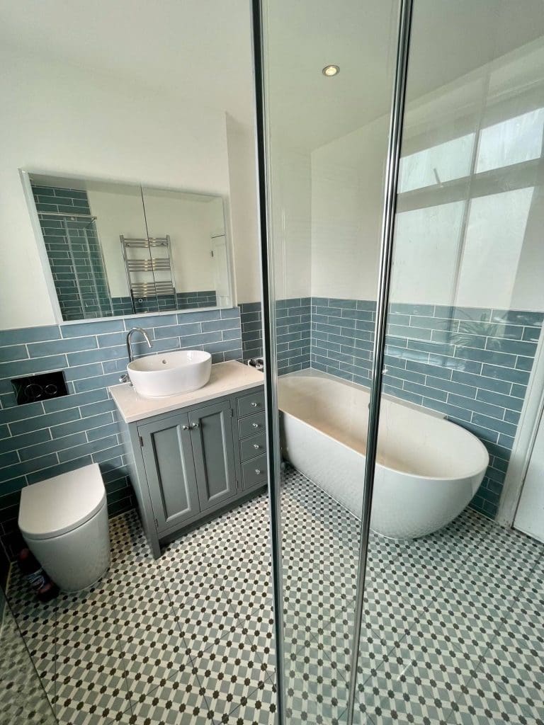 Image2 2 | Total Bathrooms, Bath