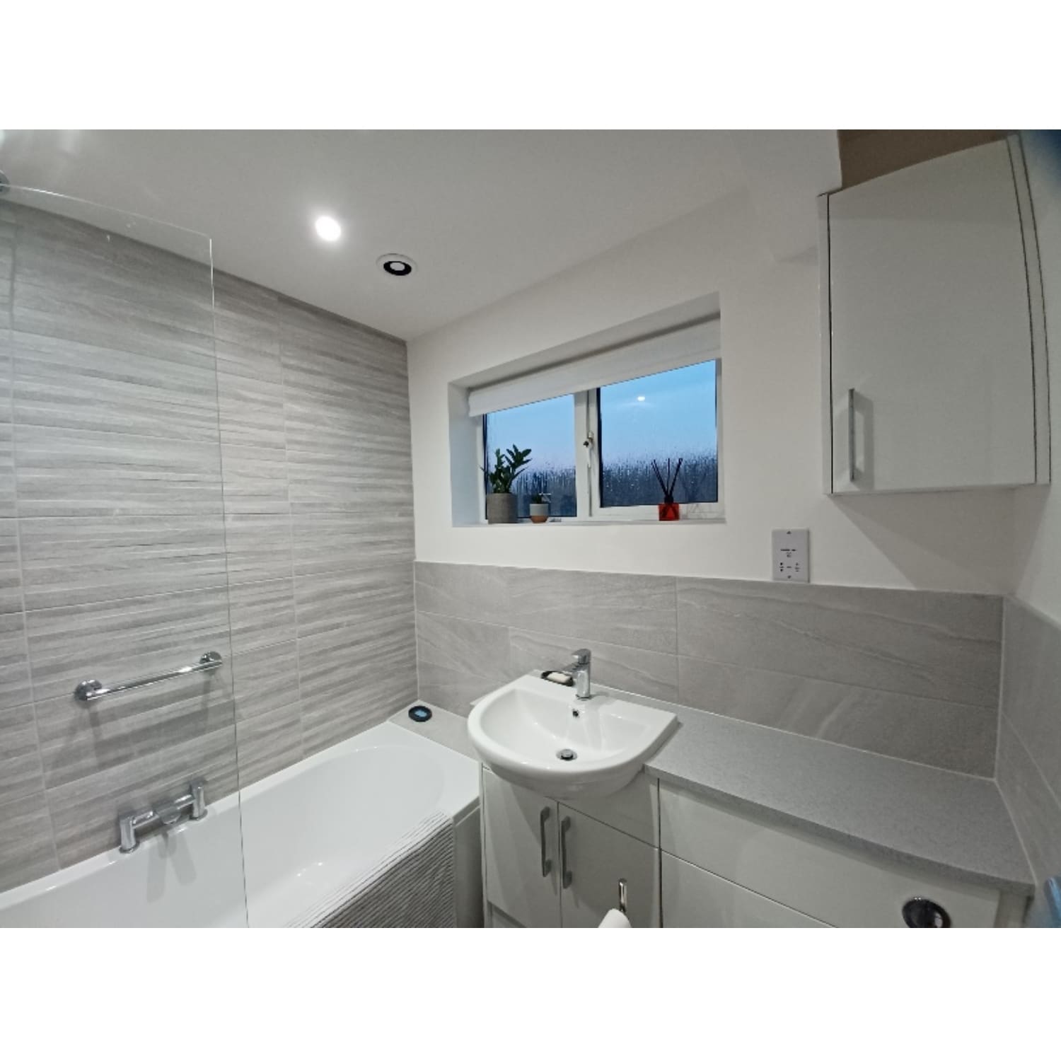 B5 Sq | Total Bathrooms, Bath