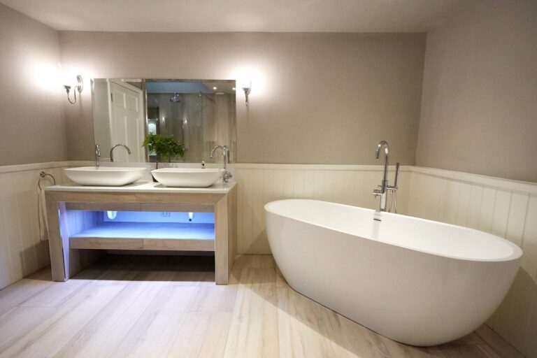 1620 Totalbathrooms 2017 01 | Total Bathrooms, Bath