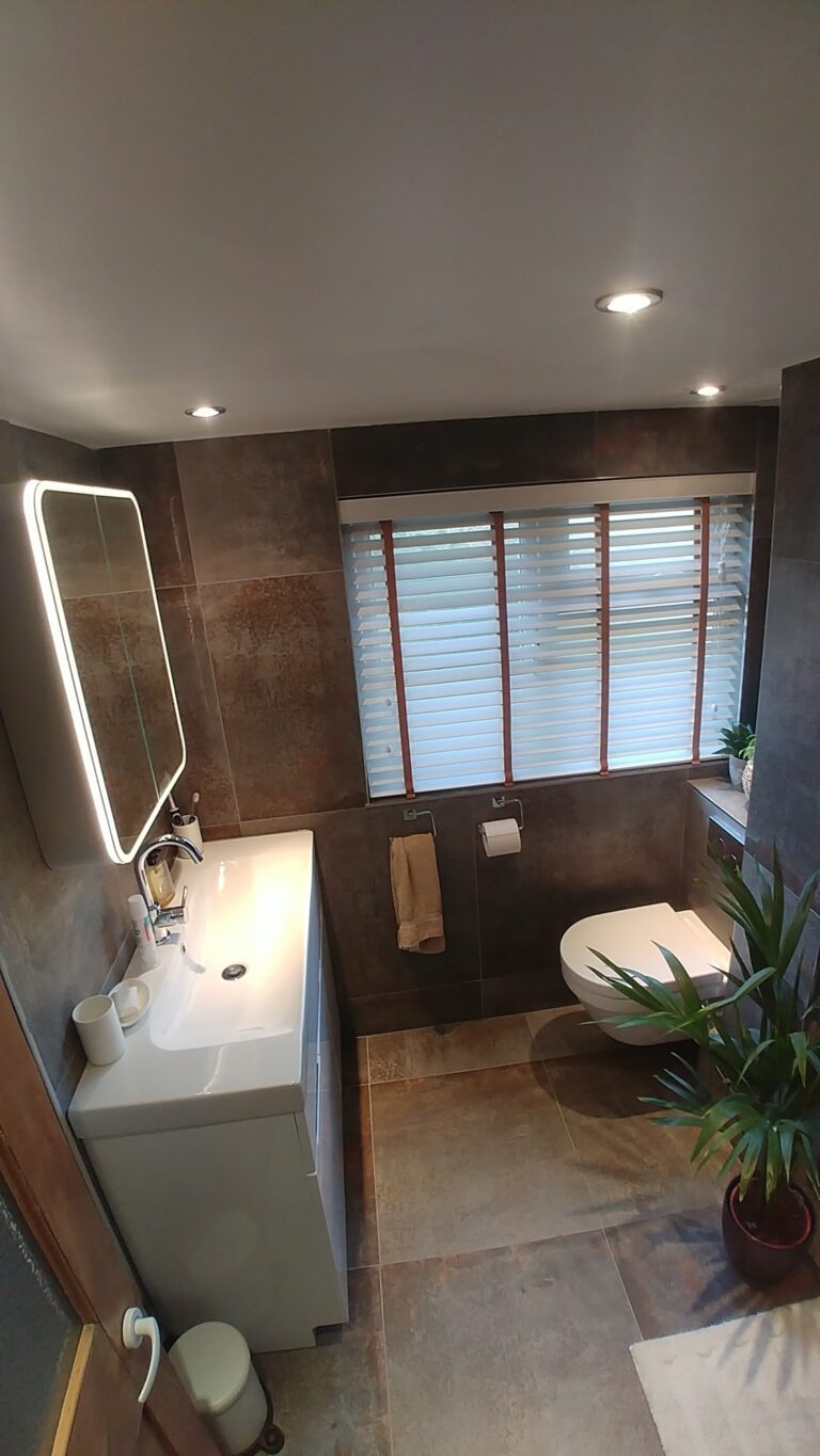 20211022 092301 | Total Bathrooms, Bath