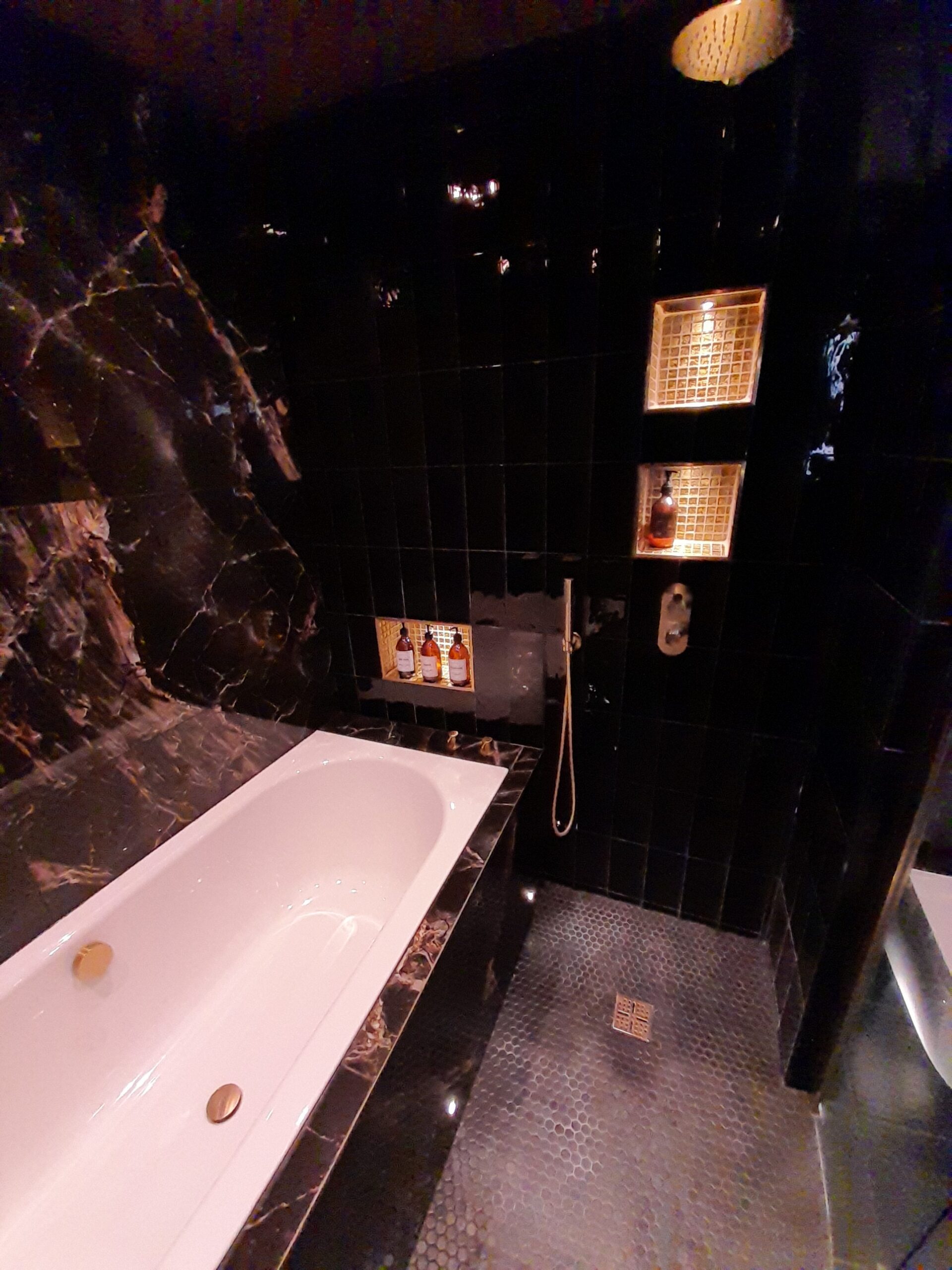 20230330 092233 | Total Bathrooms, Bath