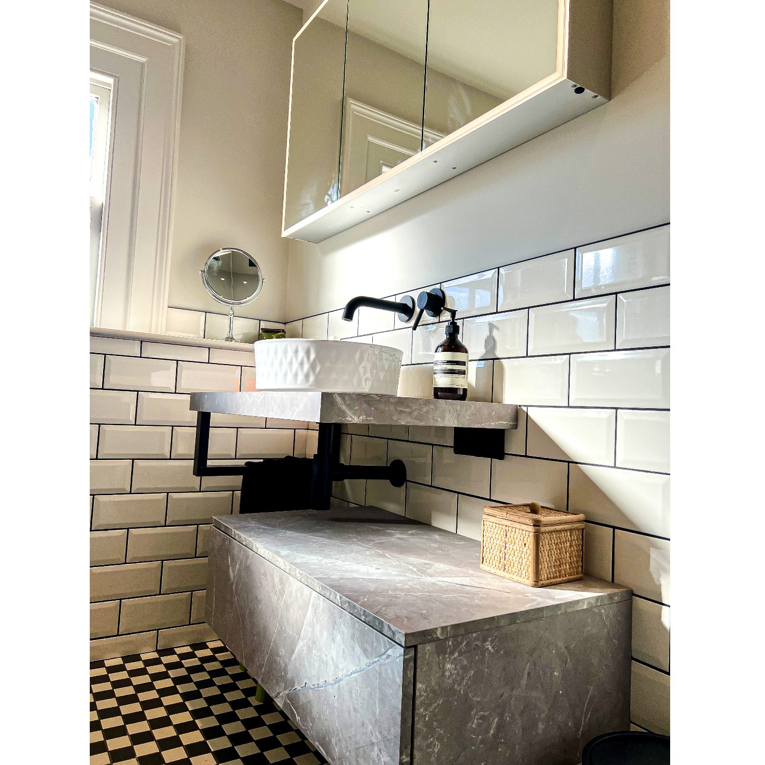 Brsq3 | Total Bathrooms, Bath