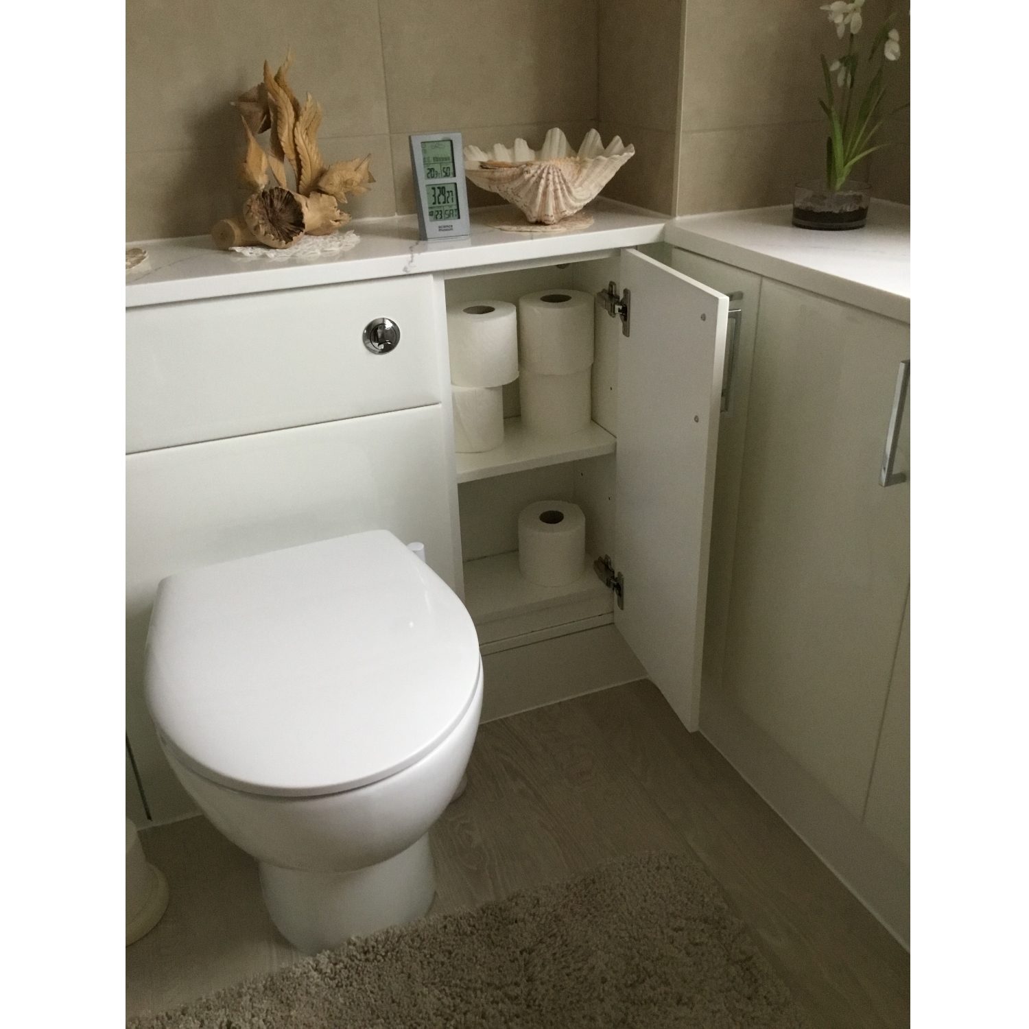 Mo5 | Total Bathrooms, Bath