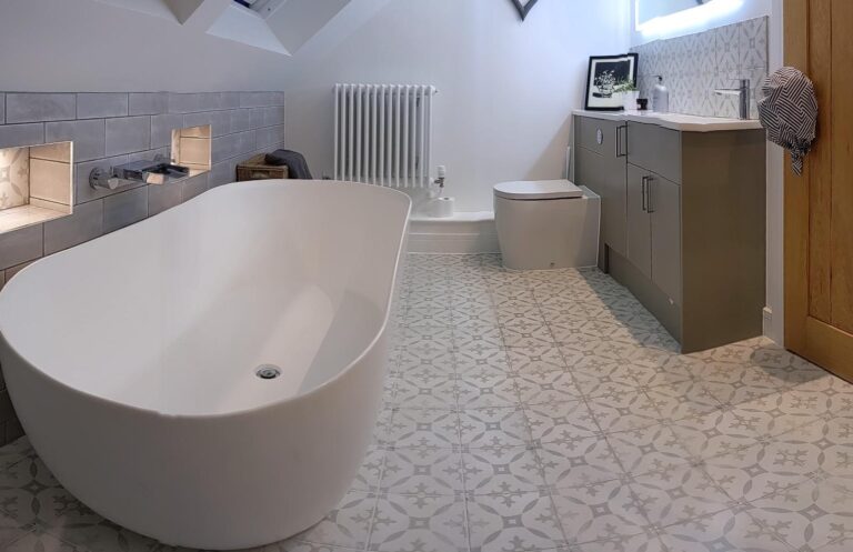 Pxl 20201014 174015856.Pano 1 | Total Bathrooms, Bath