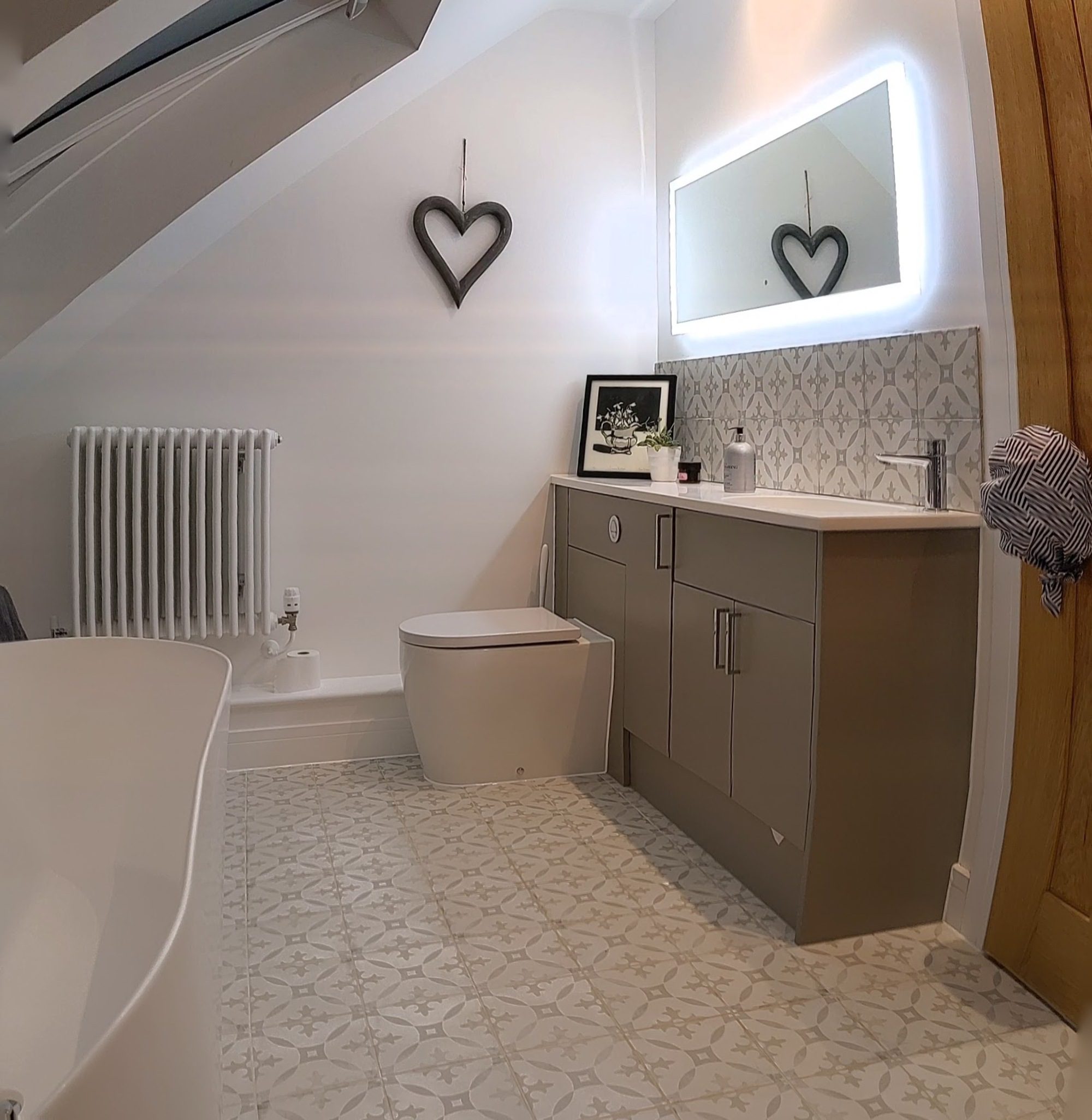 Pxl 20201014 174115891.Pano | Total Bathrooms, Bath