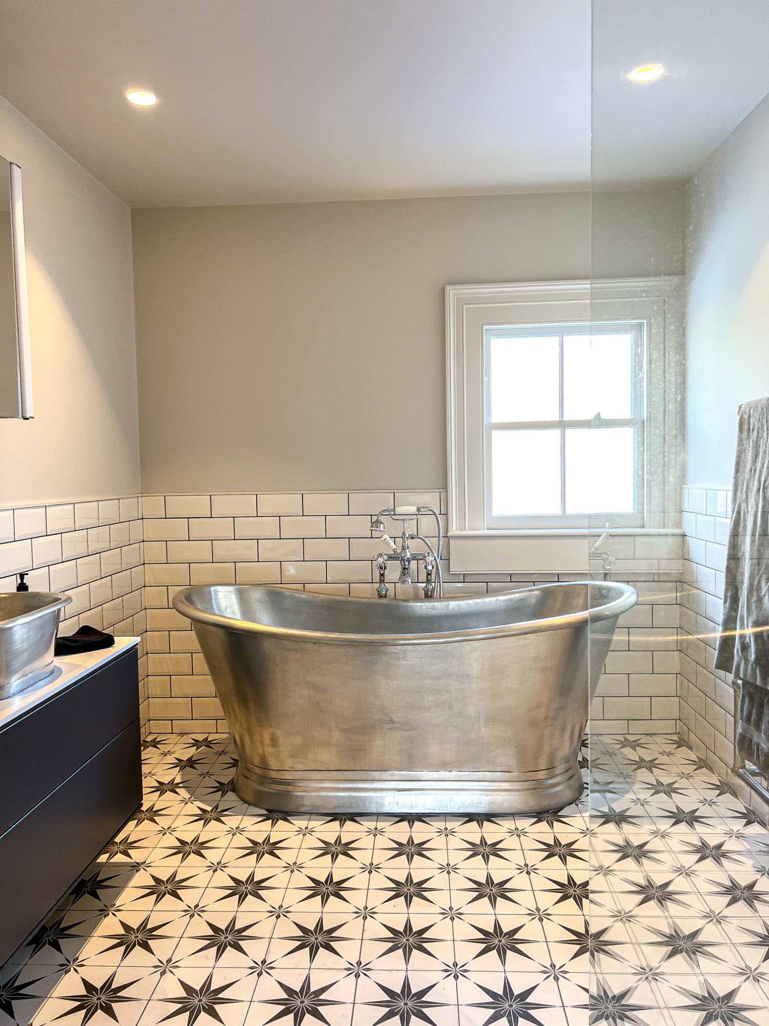 Photo 6 103 | Total Bathrooms, Bath