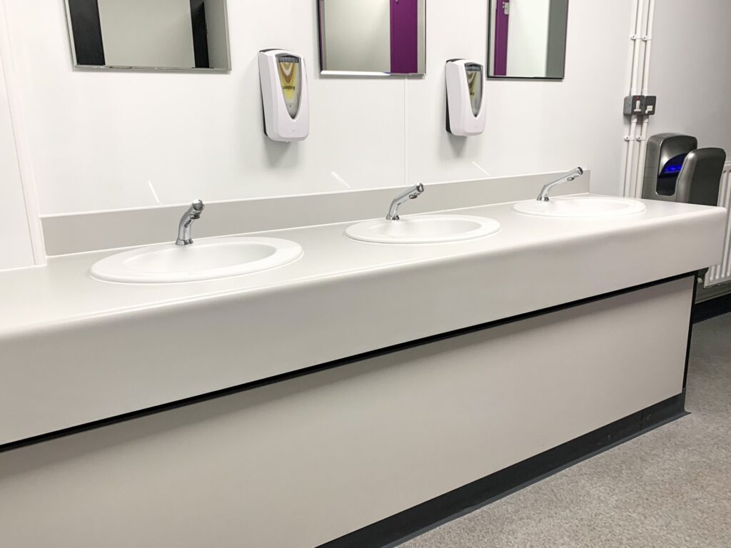 Copy of 47579037 1995705377178026 3409465461857845248 o | Total Bathrooms
