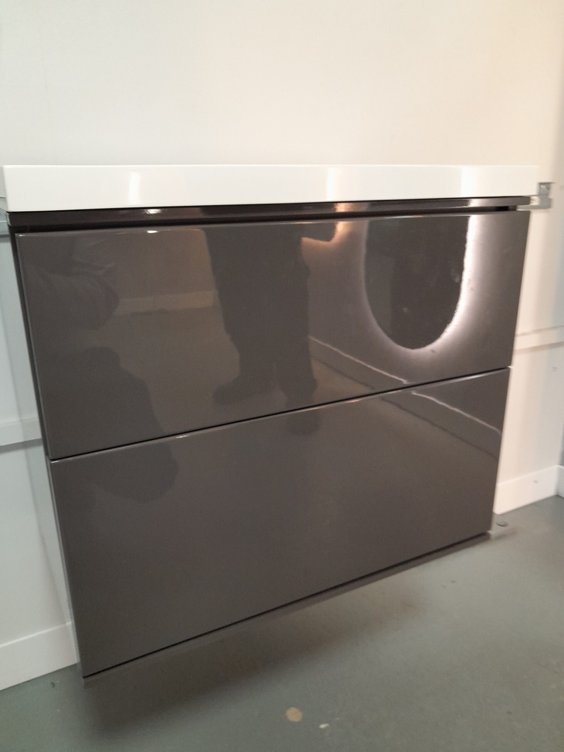 Roper Rhodes, Scheme 600mm Wall Mounted Basin Unit & Isocast basin - Image 2