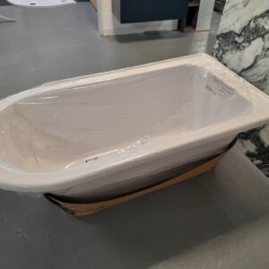 Clearance Burlington, Hampton Right-Handed Showering Bath