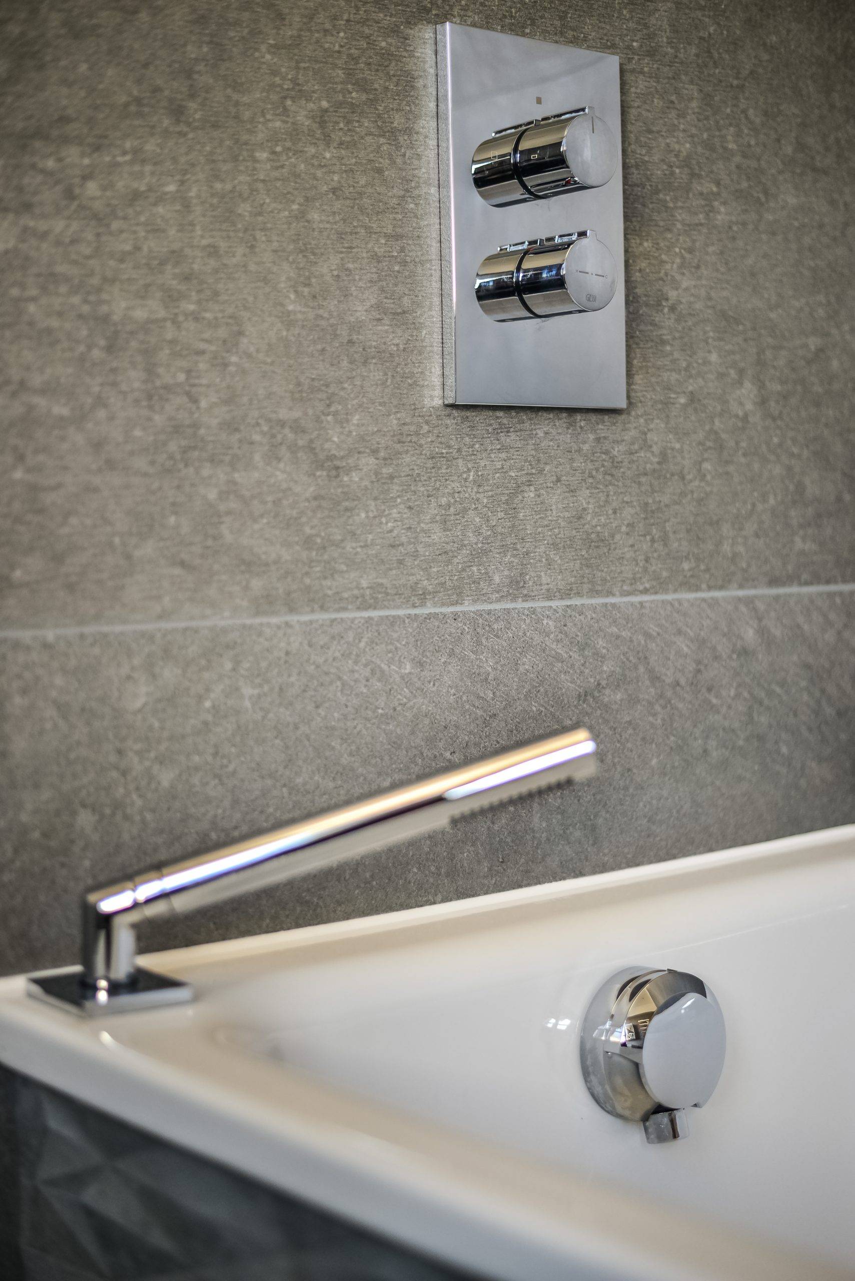 Mill Hill Bathroom 26 | Lead Wolf, Peterborough